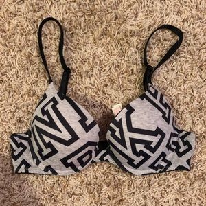 PINK Victoria’s Secret 32A Push Up Bra
